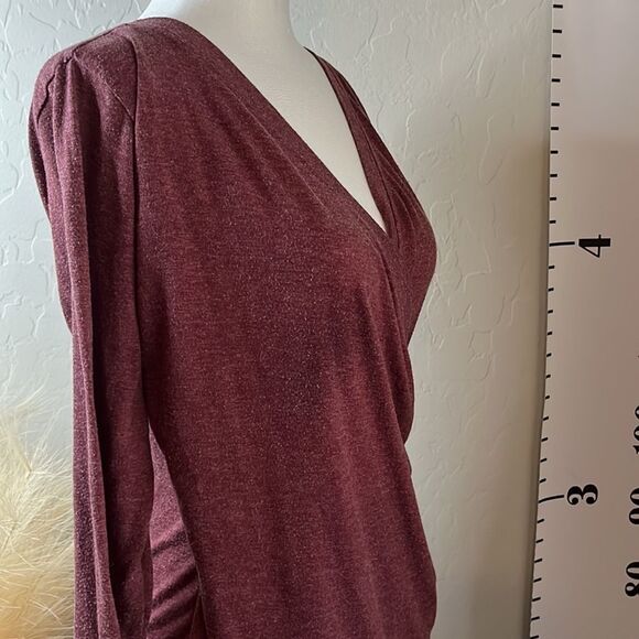 UNBRANDED purple long sleeve wrap front top w/ ruched sides. SZ S. - Picture 6 of 10